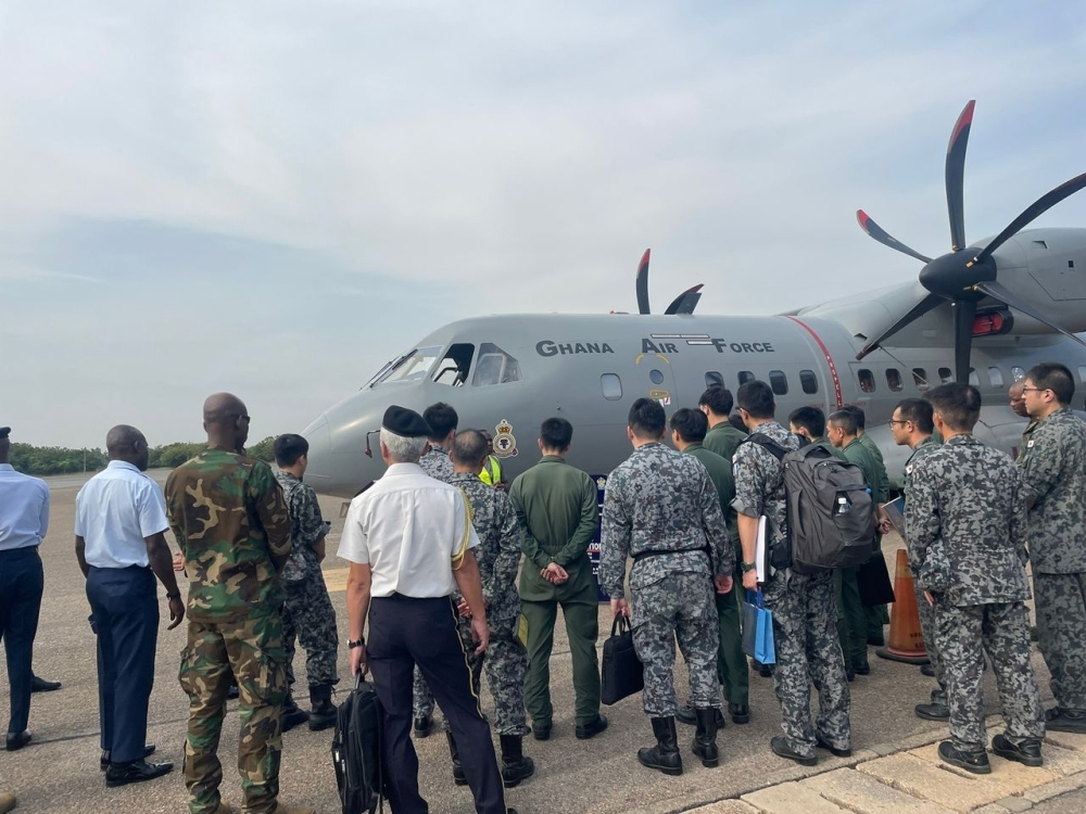 輸送機の相互視察